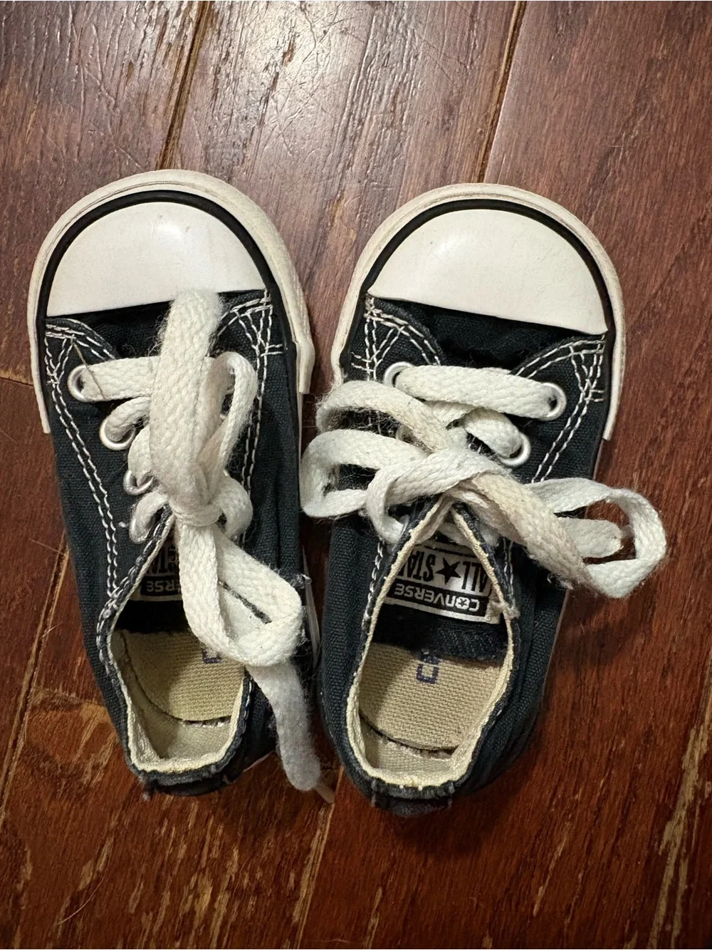 Converse classic low